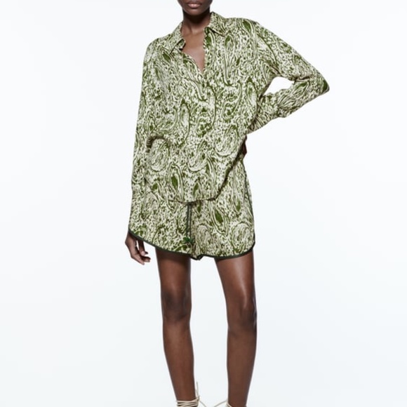 NWT ZARA PRINTED SATIN EFFECT SHORTS Ecru / Green - Picture 2 of 6